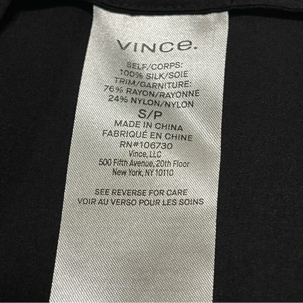 Vince Classic Black‎ Crew Neck Tee_4